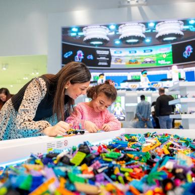 Build the Change hos LEGO® House ny udstilling